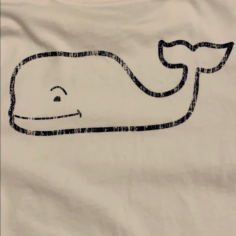 White vineyard vines boys shirt size 6